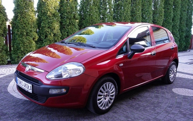 Fiat Punto Evo cena 16900 przebieg: 132000, rok produkcji 2010 z Chocz małe 154